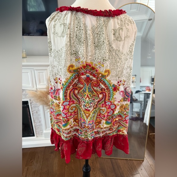 Bila Red and White Embroidered Blouse - Picture 6 of 7